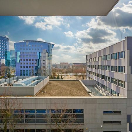 City Panorama Studio Apartments Jaworska 4 By Noclegi Renters Wrocław Exterior foto