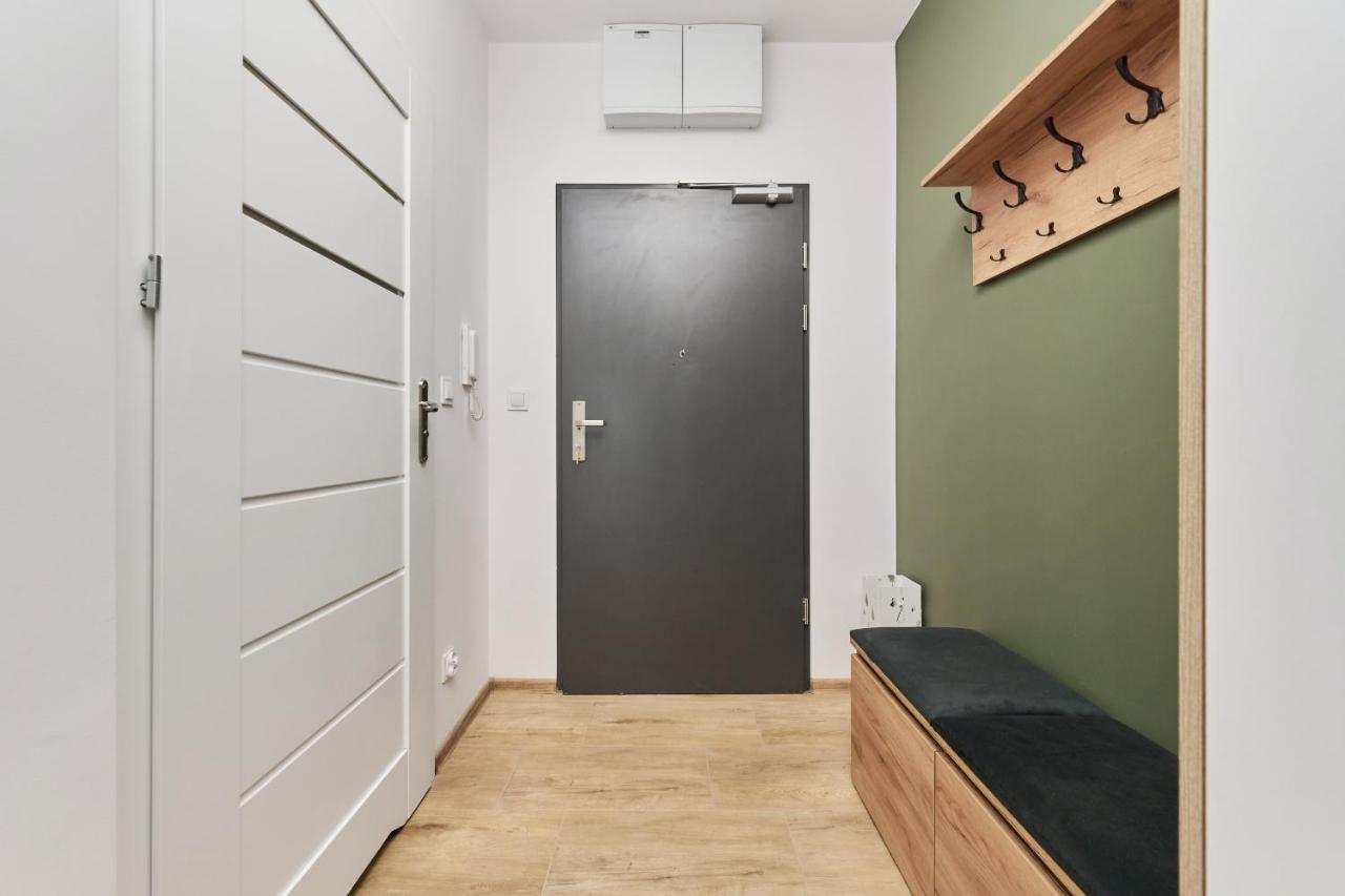 City Panorama Studio Apartments Jaworska 4 By Noclegi Renters Wrocław Exterior foto